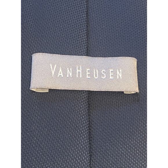 Van Heusen Blue 100% Polyester Men’s Neck Tie Made In China - Picture 8 of 9